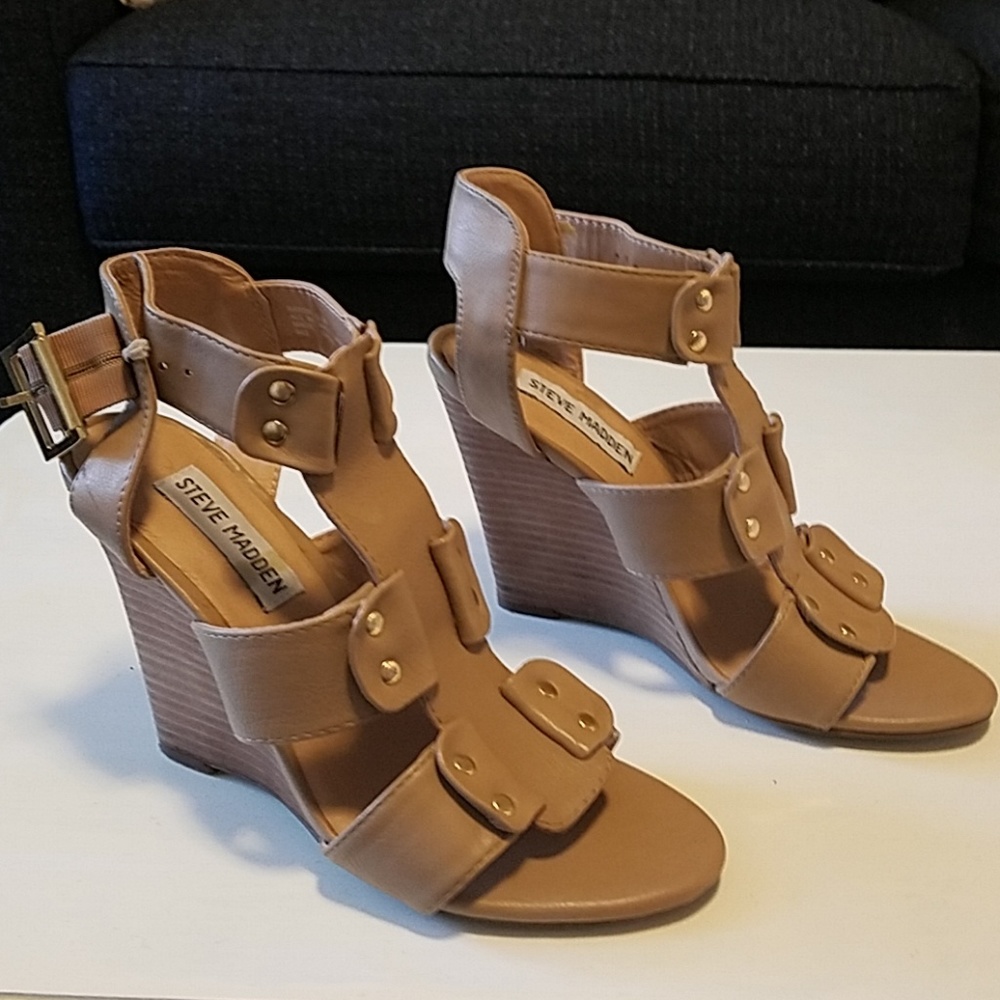 Steve Madden wedges 4 inches